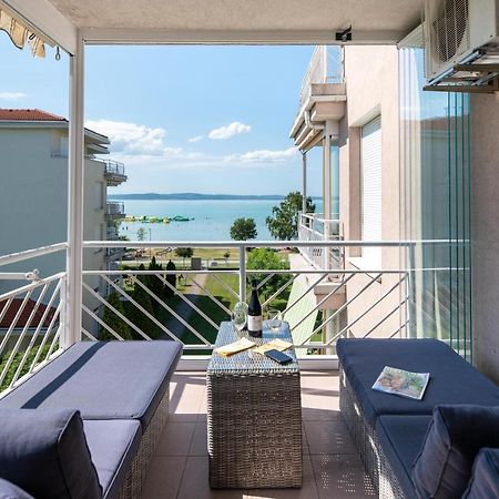 Lakeside Family Apartment Siofok Bagian luar foto