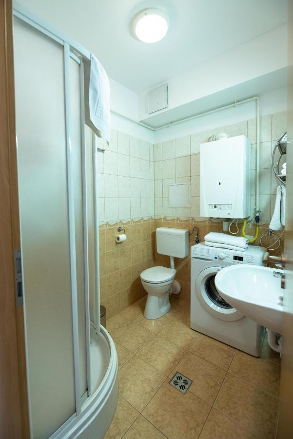 Lakeside Family Apartment Siofok Bagian luar foto