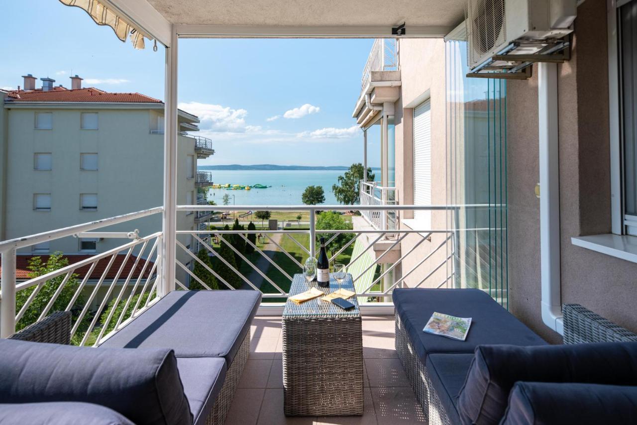 Lakeside Family Apartment Siofok Bagian luar foto